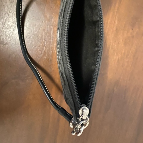 Coach wristlet - Picture 3 of 4